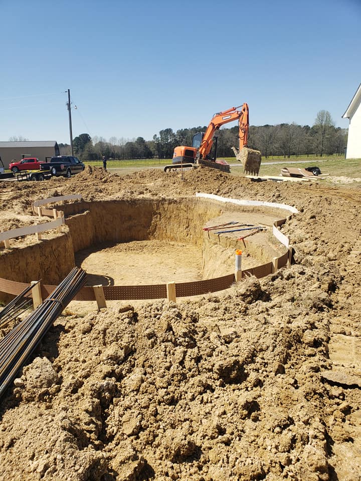 Pool construction Mississippi